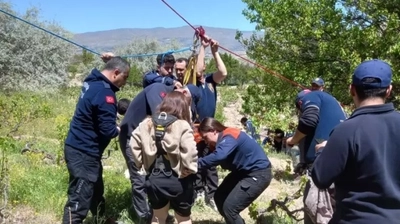 Kapadokya'da Sıcak Hava Balonu Kayalıklara İndi!