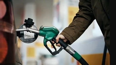 ABD-İran Gerilimi Petrolü Vurdu! Akaryakıt Fiyatlarına Zam Bekleniyor