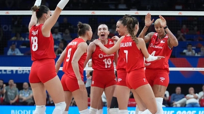 Filenin Sultanları 5'te 5 Yaptı! Dominik Cumhuriyeti'ni 3-0 Yendik
