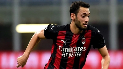 Hakan Çalhanoğlu'ndan Kötü Haber