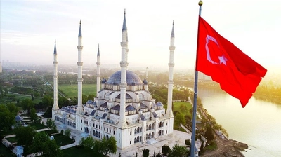 15 Temmuz'un Yıl Dönümünde Türkiye Genelinde Camilerde Sela Okundu