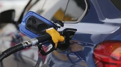 Benzine 1 Lira 22 Kuruş Zam Geldi