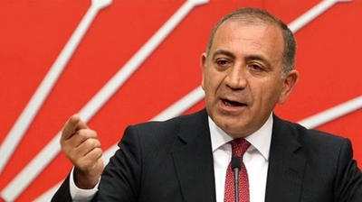 CHP'de Gürsel Tekin Krizi Derinleşiyor