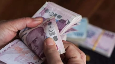 Emekliye Maaş ve İkramiye Müjdesi