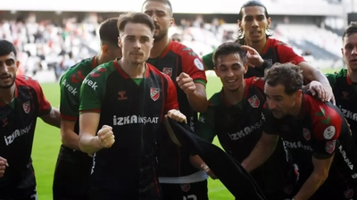 Karşıyaka'dan Tarihi Galibiyet: Rakiplerini 10-0 Yendiler
