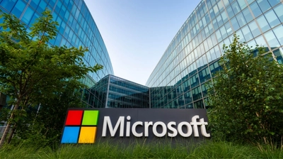 Japonya'dan Microsoft'a "Bulut" Baskını: Rekabet Kıskacı Daralıyor!