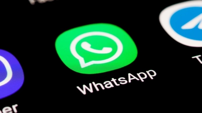 WhatsApp'ta Yapay Zeka Devrimi: Meta AI Artık Ana Menüde!