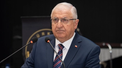 Bakan Güler'den Bayram Mesajı: Güçlü Ordu Hayatidir