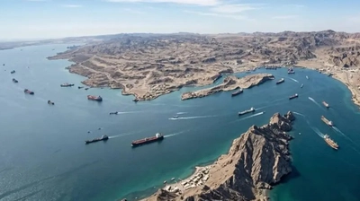 Hürmüz'de "Geçiş Ücreti" Krizi: İran Gemi Başına 2 Milyon Dolar mı İstiyor?