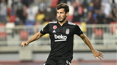 Beşiktaş, 5 Futbolcu ile Yolları Ayırdı