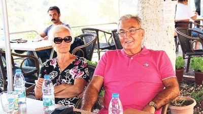 Deniz Baykal'ın Eşi Olcay Baykal Hayatını Kaybetti