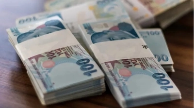 En Düşük Emekli Maaşı ve Ödeme Takvimi Netleşti: Farklar Ne Zaman Yatacak?