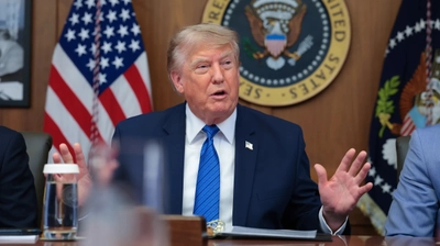 Trump: "İran'a Yönelik Saldırılar Askıya Alındı"