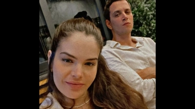 Selahattin ve Lara Paşalı Çiftinden Kafa Karıştıran Görüntü