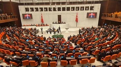 AK Parti Heyetinden CHP Grubuna 'Terörsüz Türkiye' Ziyareti: Kanun Teklifi Yarın Meclis'te