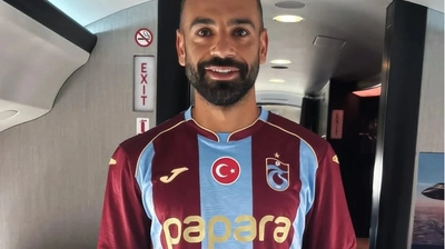 Salah Trabzonspor'a İmza Atmak Üzere İstanbul'a Geldi