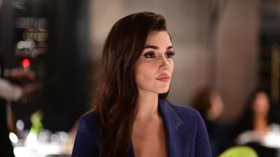 Hande Erçel'den Yeni Sezon Sürprizi
