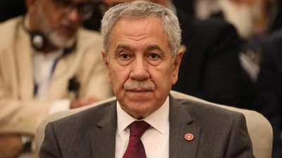 Bülent Arınç'tan AKP'ye 25. yıl uyarısı: Sistemi düzeltin, liyakate önem verin