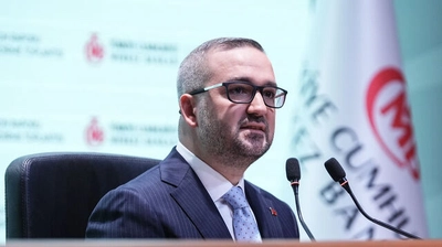 Fatih Karahan'dan 'Enflasyon' Duyurusu: 2026 Yıl Sonu Tahmini Yüzde 28'e Yükseldi