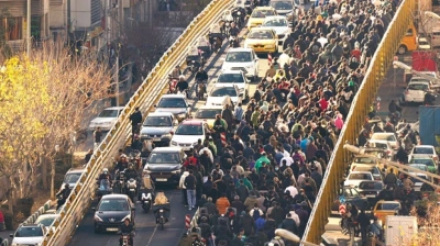 Tahran’ı korkutan ABD değil İranlıların öfkesi