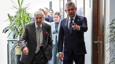 CHP Lideri Özgür Özel, Koç Holding Heyetini Ağırladı