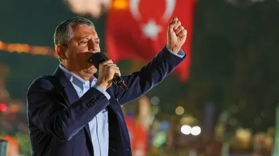 CHP Lideri Özgür Özel'den Uşak Belediye Başkanı Özkan Yalım'ın İddialarına Sert Yanıt: "Belli ki Orada Bir Numara Var"