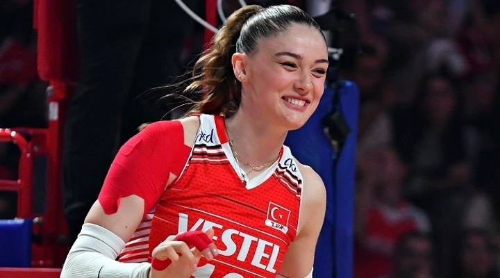 Zehra Güneş Fenerbahçe'ye Mi Transfer Oluyor?