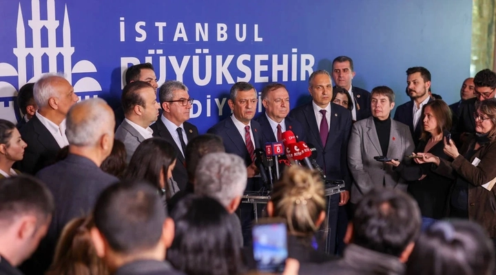 CHP 6 Nisan'da Olağanüstü Kurultay'a Gidiyor