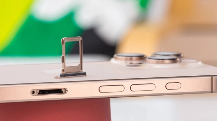 iPhone'lar için Yeni Tuşlar Geliyor