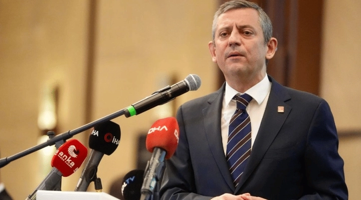 Özgür Özel'den Silivri'den Sert Mesaj: "Dijital Darbe ile Karşı Karşıyayız"
