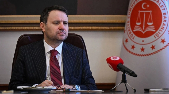 Akın Gürlek'ten Özgür Özel'e Sert Yanıt