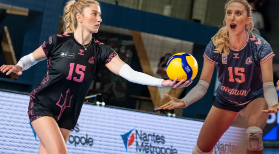Arelya Karasoy Kimdir, Evli Mi? Arelya Karasoy’un Eşi ve Annesi Kimdir?