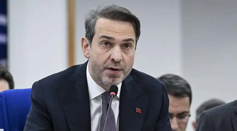 Bakan Bayraktar Müjdeyi Verdi: 66 Milyon Varil Petrol Rezervi Keşfi!