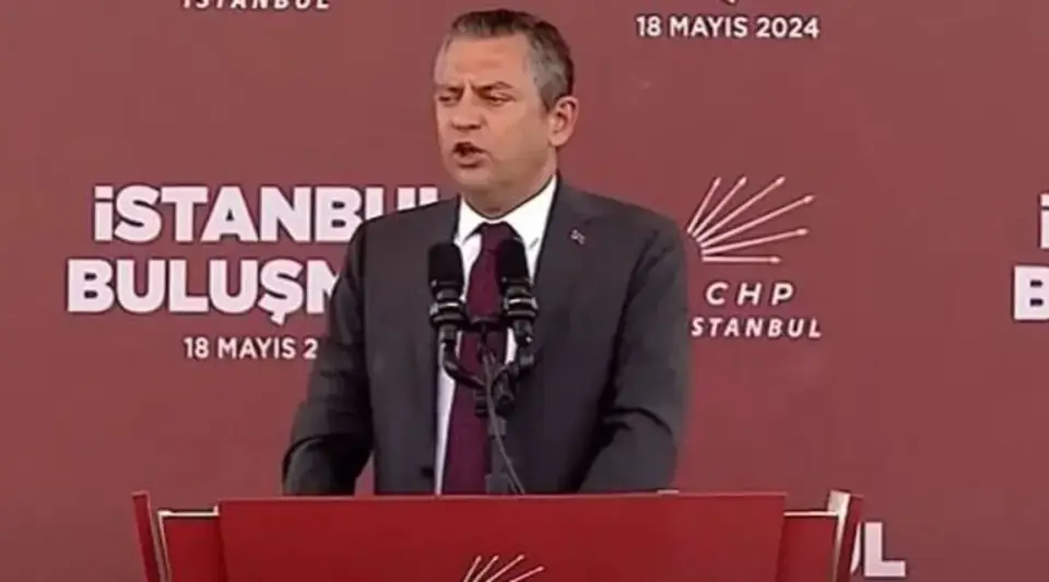 CHP Tüzük Değişikliği İçin Toplanıyor! Üç Dönem Kuralı Geliyor