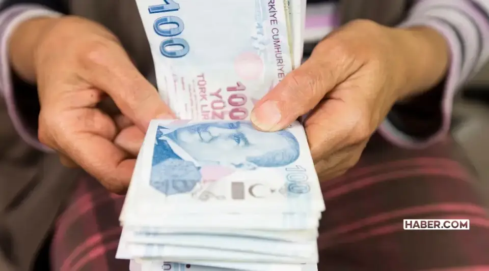Emekliler Merak Ediyor: Zamlı Emekli Maaşı Bu Ay Alınabilecek mi?