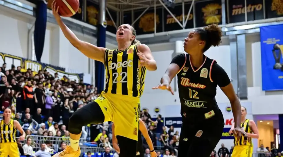 Fenerbahçe Namağlup Seriyi Sürdürdü! ÇBK Mersin’i 82-69 Mağlup Etti
