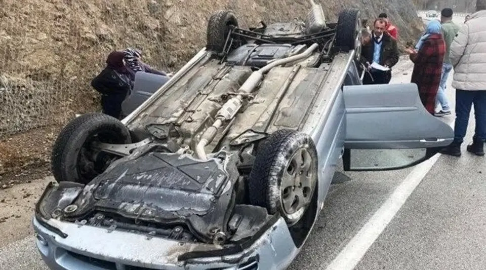 Hakemleri Taşıyan Otobüs Devrildi!