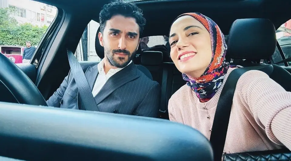 Kızılcık Şerbeti'nin Nilay'ı Feyza Civelek Senaryoyu İfşa Etti: Nursema ve Firaz'la İlgili Bomba Detay Ortaya Çıktı