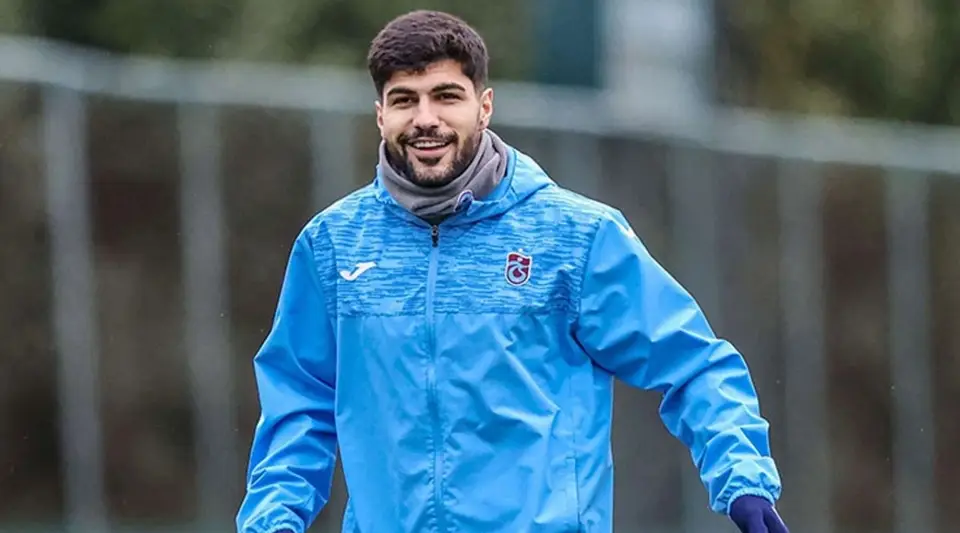 Eren Elmalı Ezeli Rakibe Gidiyor! Galatasaray ile Anlaşmaya Çok Yakındı