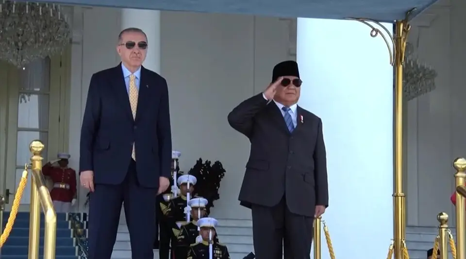 Cumhurbaşkanı Erdoğan Endonezya'da Resmi Törenle Karşılandı