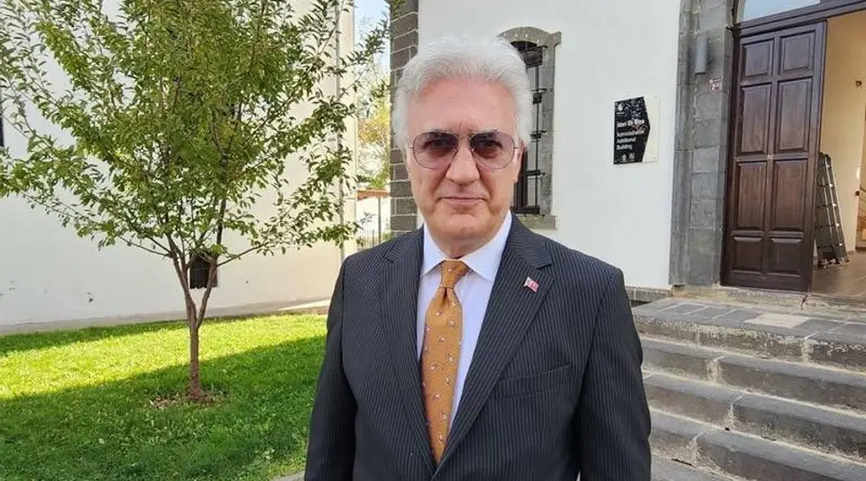 Tamer Karadağlı'ya "Yılın Başarılı Bürokratı" Ödülü