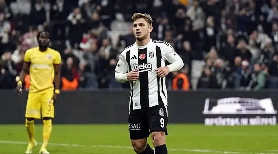Türk Futbolunda Bir İlk! Vücut Kamerası Beşiktaş'lı Oyunculara Takıldı