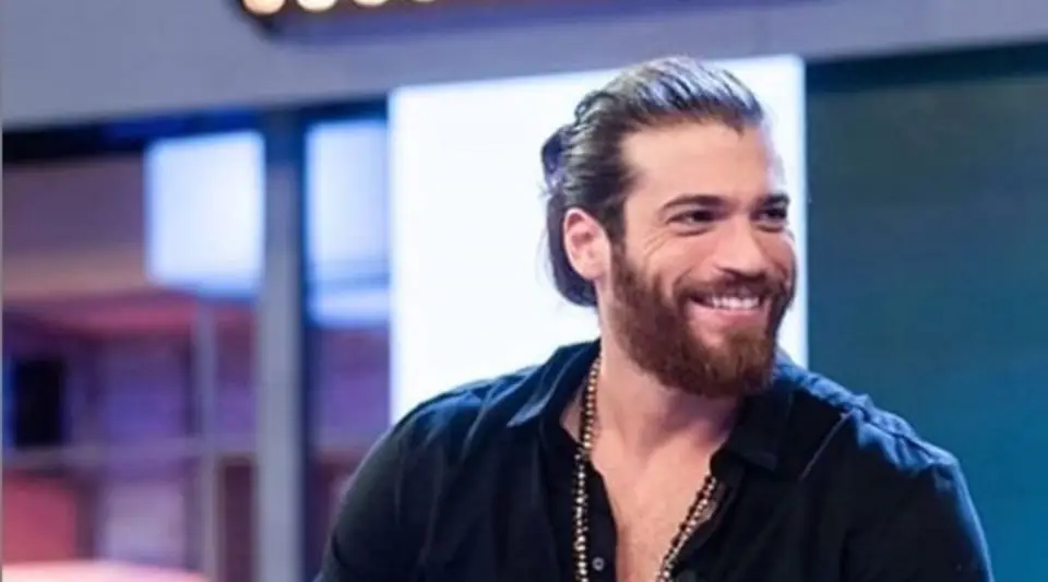 Can Yaman'dan Sürpriz Hamle: Yeniden Instagram Hesabı Açtı