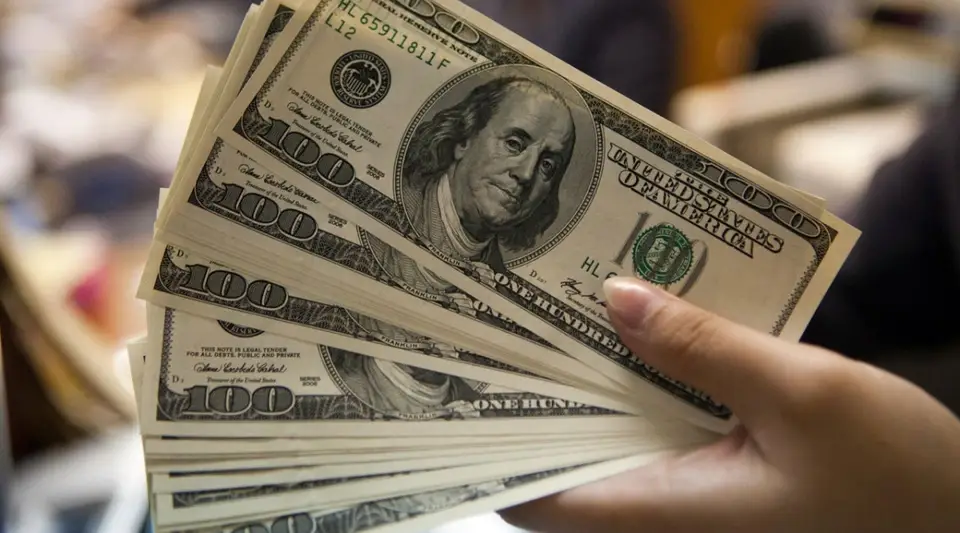 Dolar Rekor Serisine Devam Ediyor