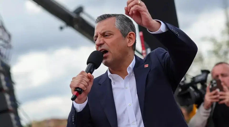 PKK Kendini Feshedeceğini Açıklamıştı! Özgür Özel 'Terörsüz Türkiye' Mesajıyla Yanıt Verdi