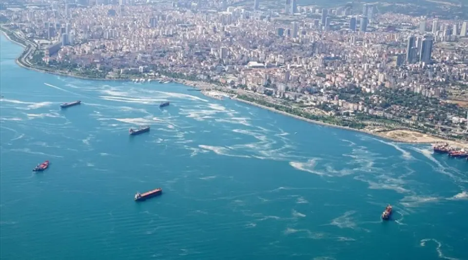 İstanbul'da Hissedilen Depremin Büyüklüğü 3.8 Olarak Açıklandı