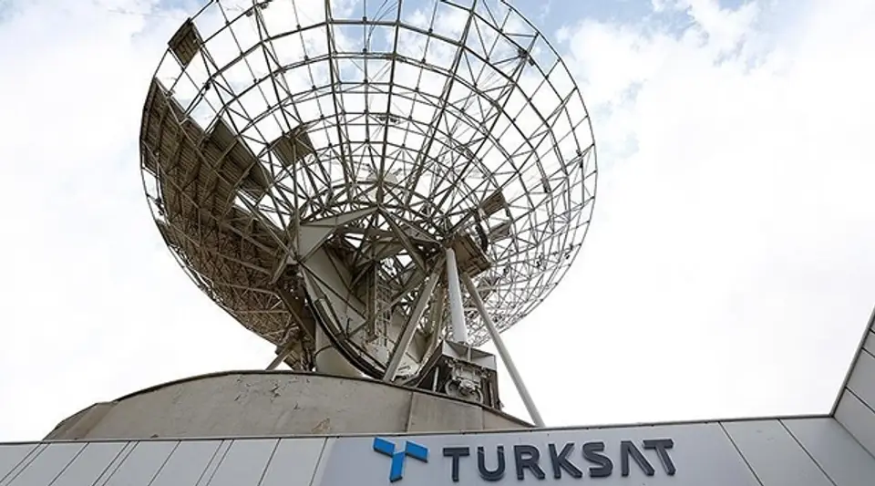 TÜRKSAT Mobil Operatör Oluyor