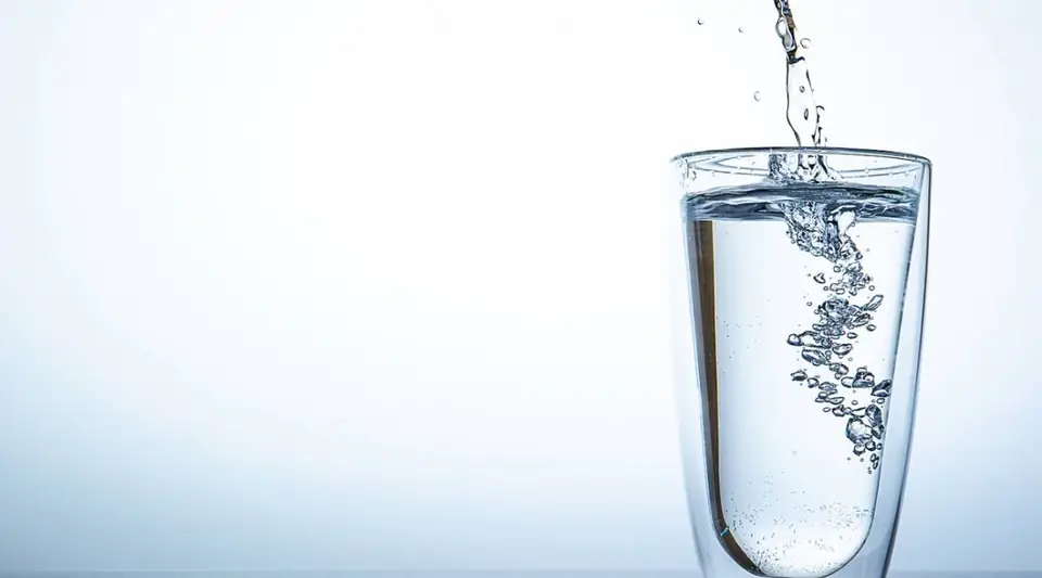 Su Diyeti Nedir, Nasıl Yapılır? Faydaları ve Zararları Nelerdir? 1 Haftalık Su Diyeti Listesi