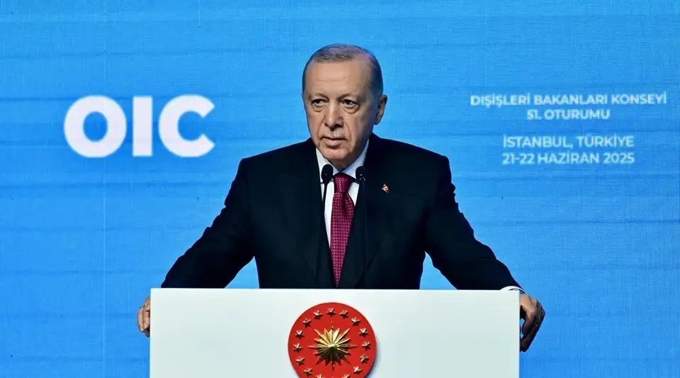 Cumhurbaşkanı Erdoğan'dan İİT Zirvesinde Net Mesaj: "İsrail'in Katliam Politikalarına Sessiz Kalamayız"