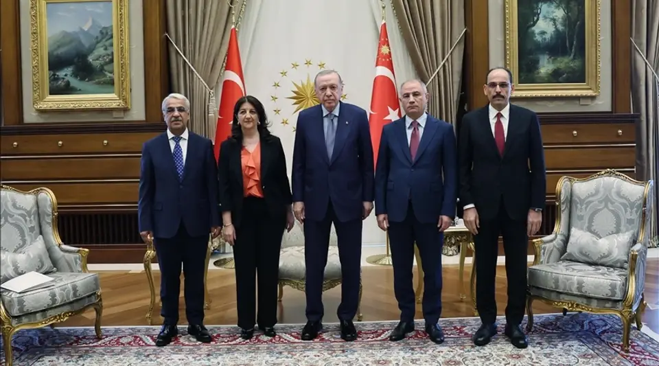 Cumhurbaşkanı Erdoğan, DEM Heyetiyle Görüştü: Gözler Silah Bırakma Sürecinde